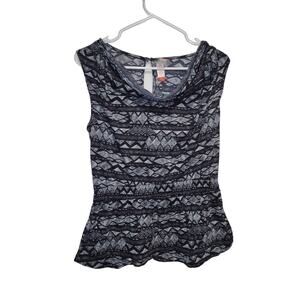 No Boundaries Juniors Shirt Size Large